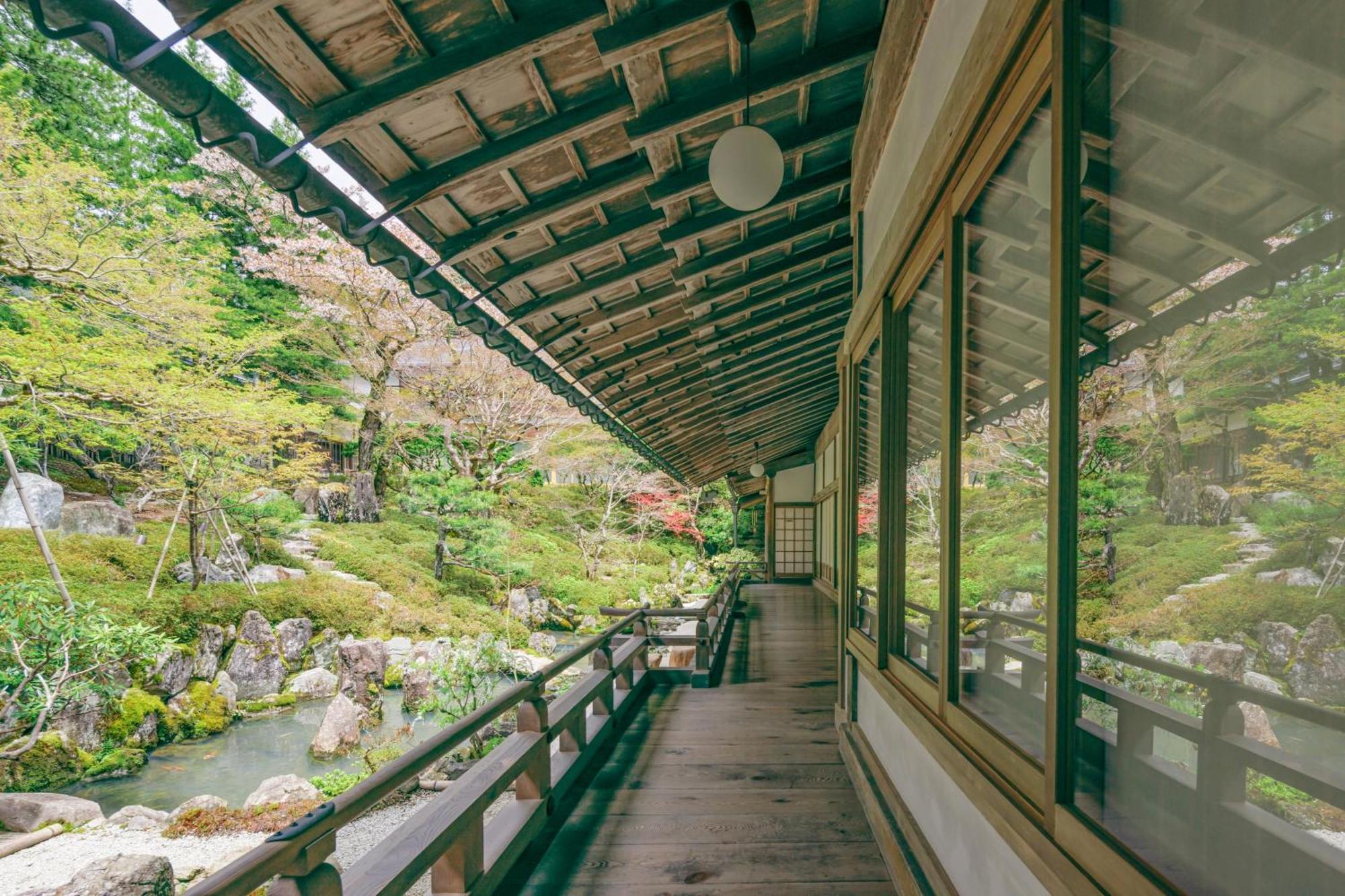 Koyasan Sanadabo Rengejoin Hotel Exterior photo